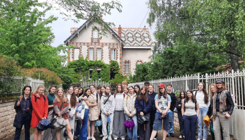 Naši studenti ve Francii