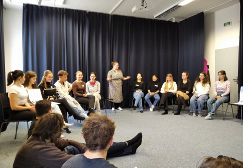 Čapkovi mloci a dnešní doba